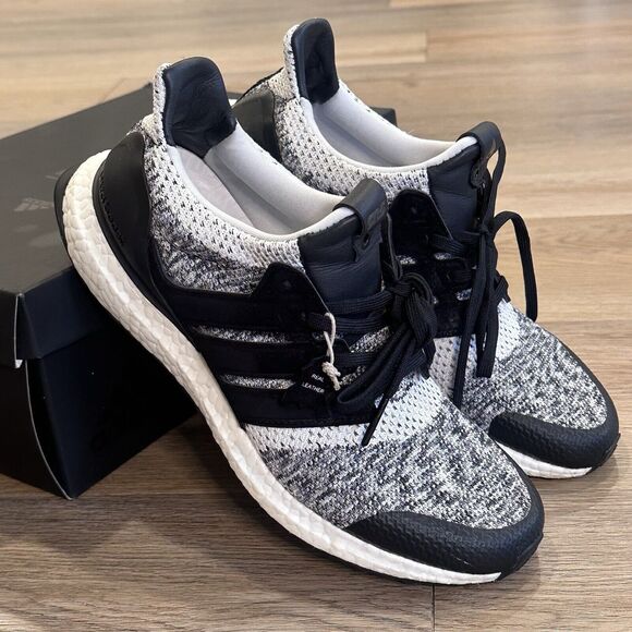 ADIDAS Ultra Boost 1.0 SNS X Social Status Men's Size 8 BY2911 Original Box EUC - Picture 3 of 16